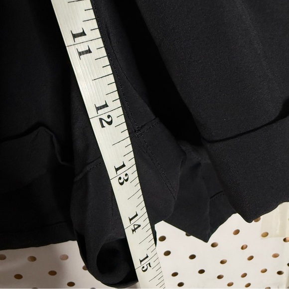 Lululemon Spring Break Away Short Black - Picture 7 of 7